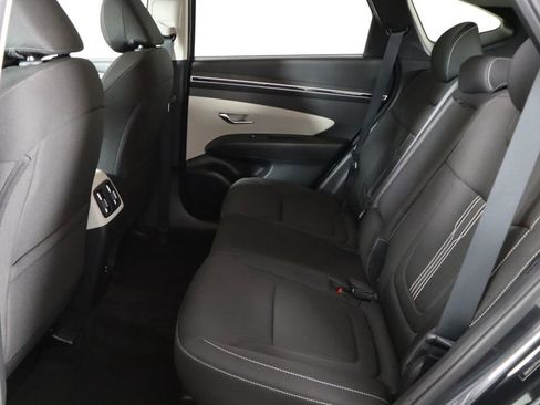 Used 2023 Hyundai Tucson SEL FWD image 16