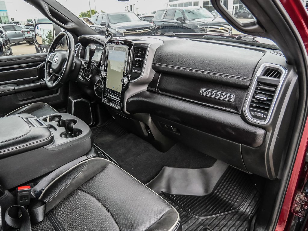 Used 2022 RAM 2500 Laramie w/ Night Edition AWD/4WD image 18