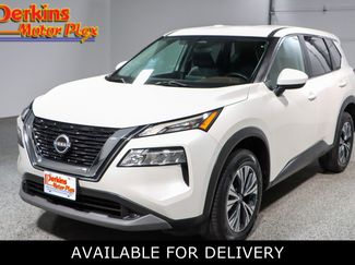Used 2023 Nissan Rogue SV video 1
