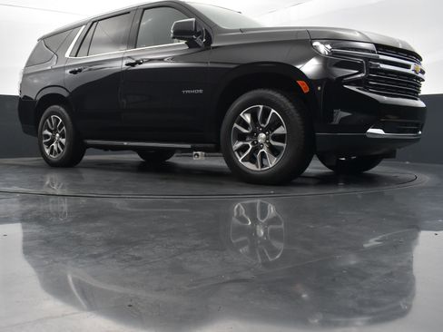 Used 2024 Chevrolet Tahoe LT w/ Luxury Package image 41