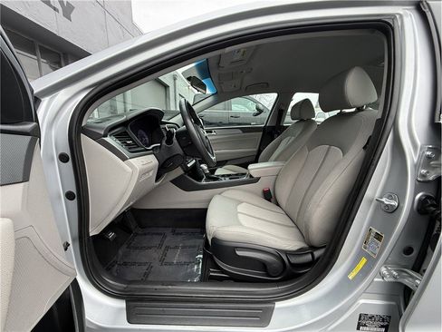 Used 2018 Hyundai Sonata SE image 8
