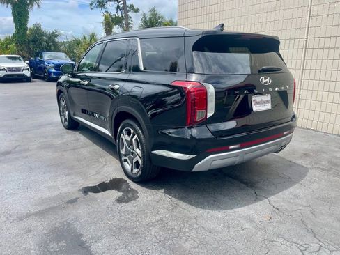 Used 2025 Hyundai Palisade Limited FWD image 3