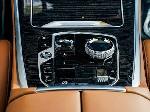 Used 2024 BMW X5 M60i image 16