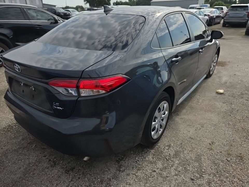 Used 2025 Toyota Corolla LE FWD image 3