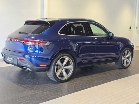 Used 2025 Porsche Macan AWD/4WD image 7