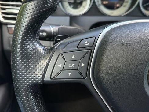 Used 2016 Mercedes-Benz E 400 Cabriolet image 22