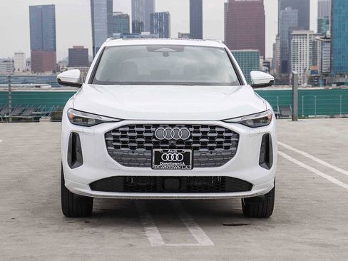 New 2026 Audi Q5 Premium AWD/4WD image 2