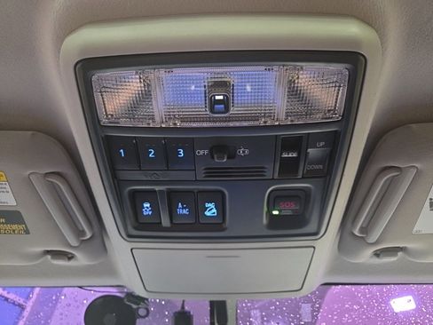 Used 2019 Toyota 4Runner Limited image 29