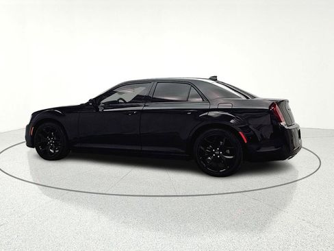 Used 2021 Chrysler 300 S image 6