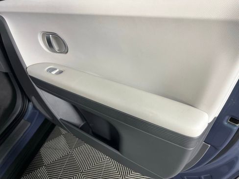 Used 2024 Hyundai Ioniq 5 SEL image 32