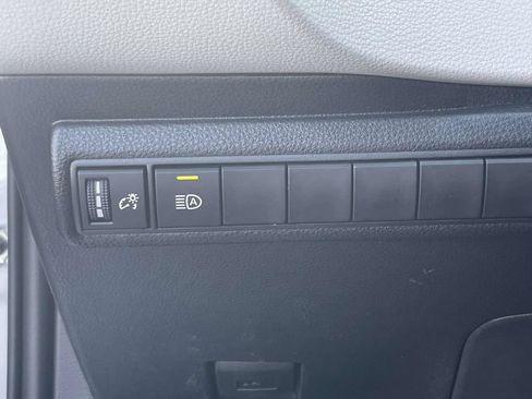 Used 2026 Toyota Corolla LE FWD image 19