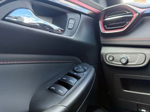 New 2026 Chevrolet TrailBlazer RS w/ Convenience Package FWD image 18