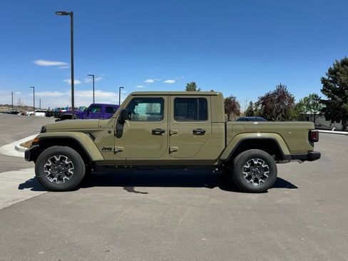 New 2026 Jeep Gladiator Mojave AWD/4WD image 2