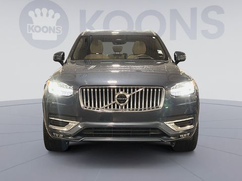 Used 2023 Volvo XC90 B6 Ultimate w/ Protection Package Premier image 11