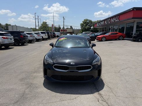 Used 2019 Kia Stinger Premium AWD/4WD image 8