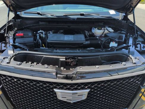 Certified 2024 Cadillac Escalade ESV Sport Platinum w/ LPO, ONYX Package AWD/4WD image 30
