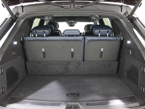 New 2026 Cadillac Escalade IQ Luxury 2 w/ LPO, Radiant Package image 26