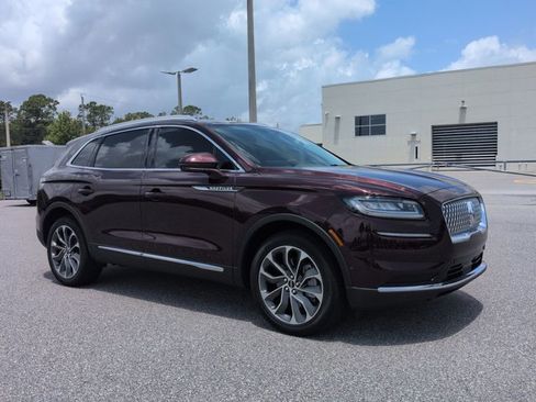 Used 2023 Lincoln Nautilus Reserve w/ Equipment Group 201A AWD/4WD image 3