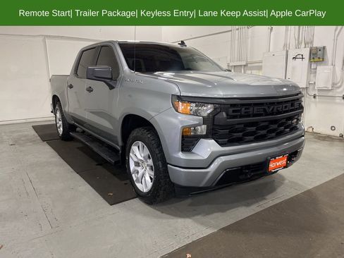 Used 2023 Chevrolet Silverado 1500 Custom image 1