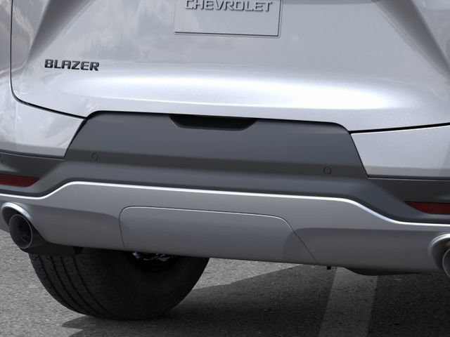 New 2026 Chevrolet Blazer LT w/ Midnight/Sport Edition FWD image 14