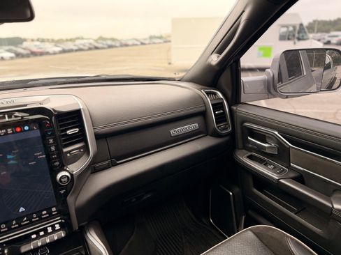 Used 2022 RAM 2500 Laramie AWD/4WD image 31