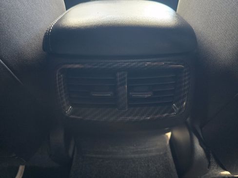 Used 2019 Dodge Challenger R/T w/ Blacktop Package RWD image 25
