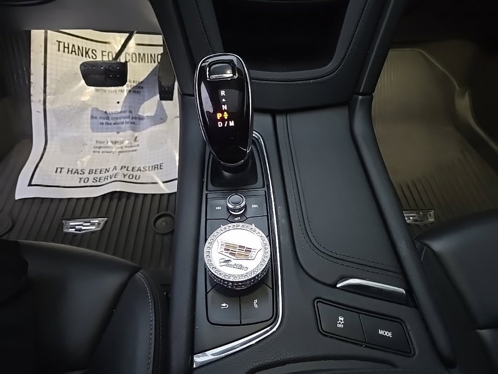 Certified 2024 Cadillac XT6 Premium Luxury AWD/4WD image 29