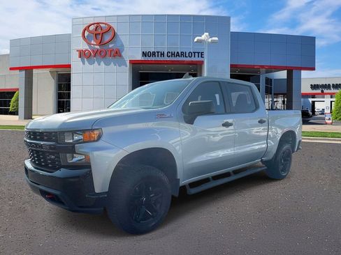 Used 2021 Chevrolet Silverado 1500 Custom Trail Boss AWD/4WD image 3