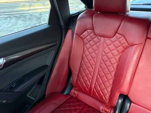 Used 2023 Audi SQ5 Premium Plus w/ Premium Plus Package image 62