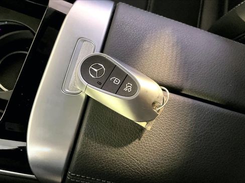 Certified 2026 Mercedes-Benz GLC 300 4MATIC image 15