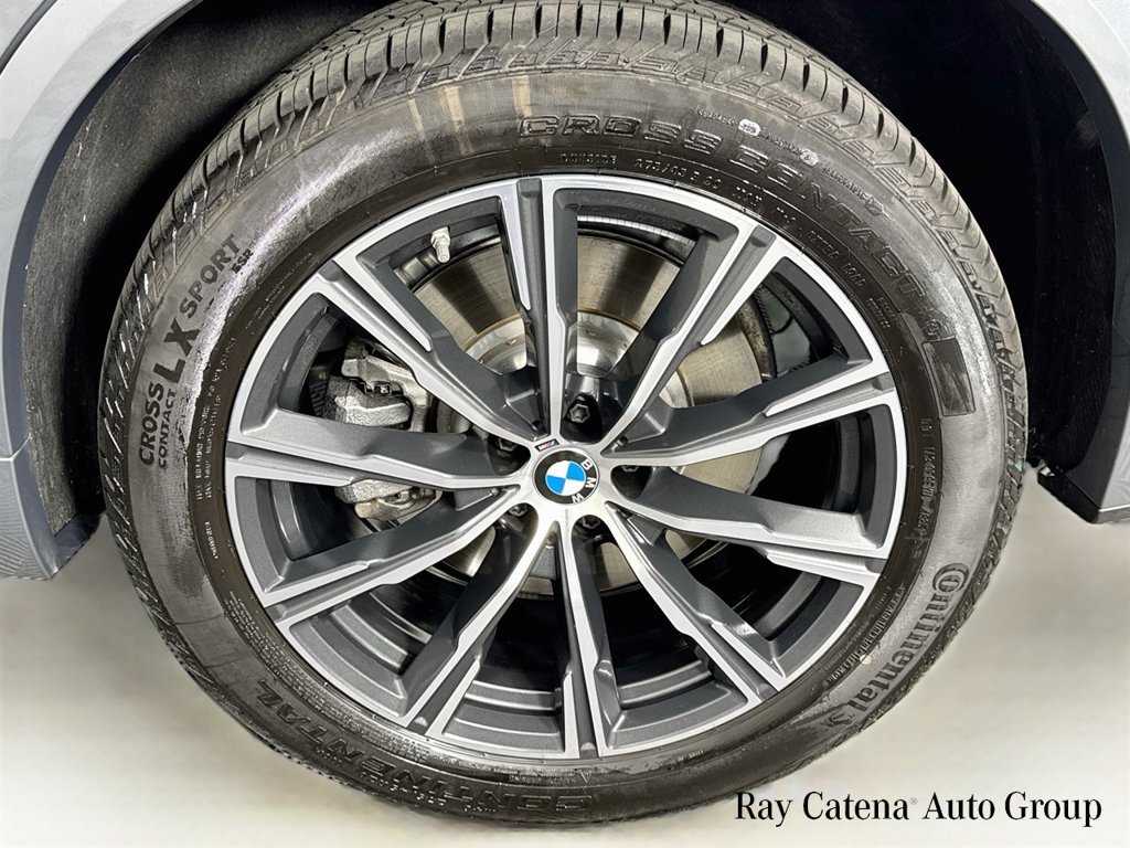 Used 2026 BMW X5 xDrive50e w/ M Sport Package AWD/4WD image 33