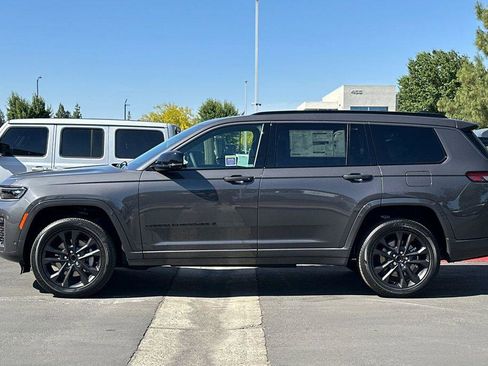 New 2026 Jeep Grand Cherokee L Limited AWD/4WD image 7