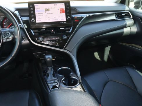 Used 2024 Toyota Camry XSE image 11