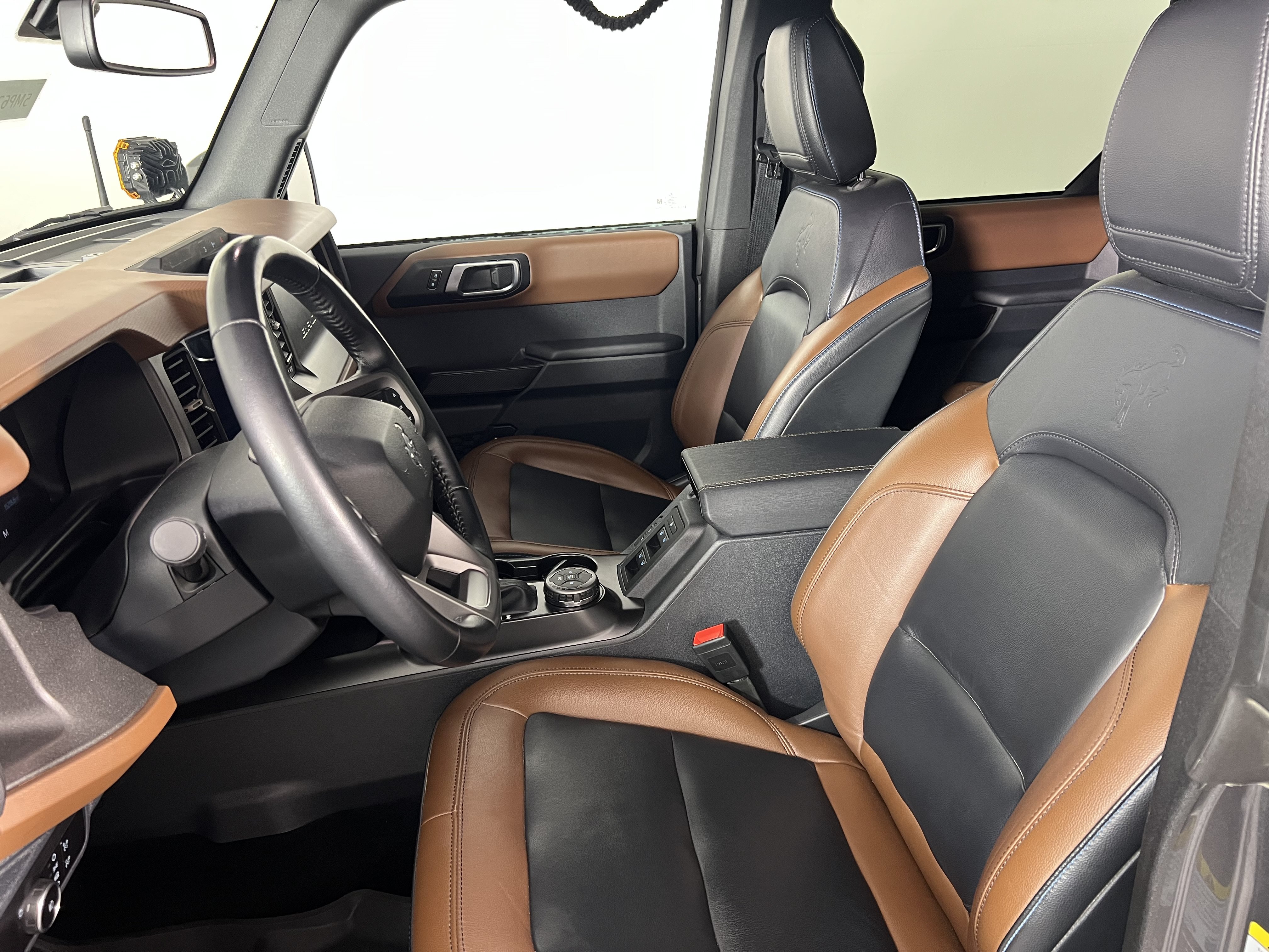 Used 2024 Ford Bronco Outer Banks AWD/4WD image 14