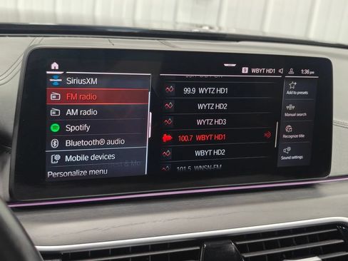 Used 2022 BMW M550i xDrive AWD/4WD image 45
