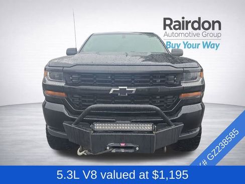 Used 2016 Chevrolet Silverado 1500 Custom image 2