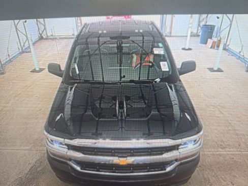 Used 2017 Chevrolet Silverado 1500 W/T AWD/4WD image 2
