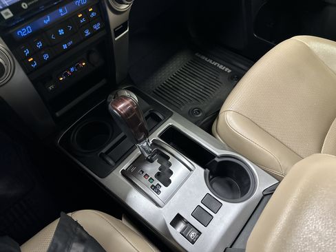 Used 2020 Toyota 4Runner Limited image 26