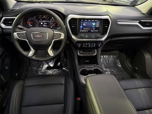 Used 2023 GMC Acadia SLT w/ Elevation Edition image 6