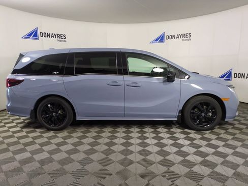 Certified 2024 Honda Odyssey Sport image 10