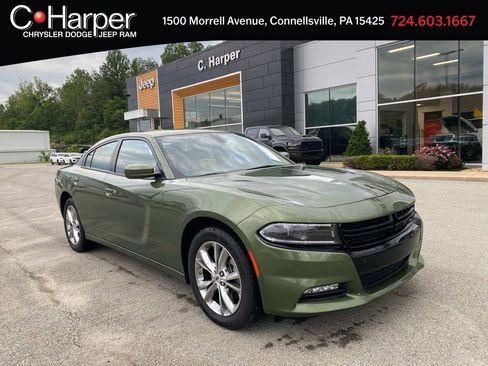 Used 2022 Dodge Charger SXT w/ Driver Convenience Group AWD/4WD image 1