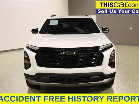 Used 2026 Chevrolet Equinox LT w/ Convenience Package II FWD image 3