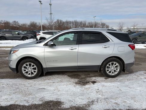 Used 2020 Chevrolet Equinox LT image 42