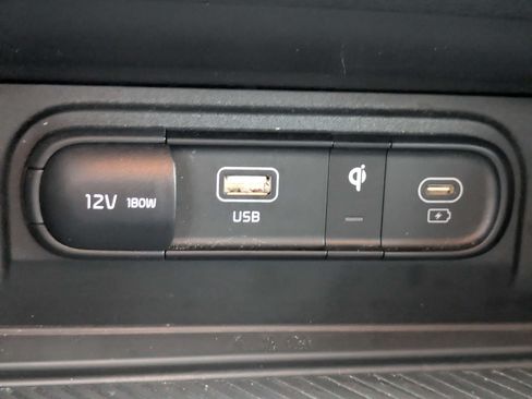 Used 2025 Kia Sportage EX FWD image 28