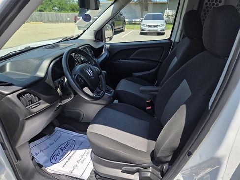 Used 2019 RAM ProMaster City Tradesman SLT FWD image 13