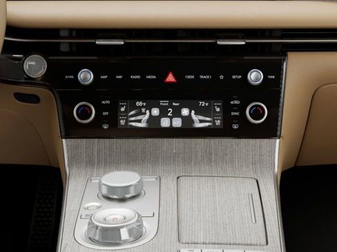 Used 2025 Genesis G80 2.5T Advanced image 15