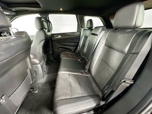 Used 2022 Jeep Grand Cherokee Laredo X AWD/4WD image 25