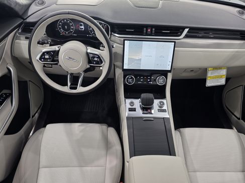 New 2026 Jaguar F-PACE R-Dynamic S AWD/4WD image 10