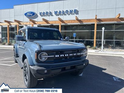 New 2025 Ford Bronco Outer Banks