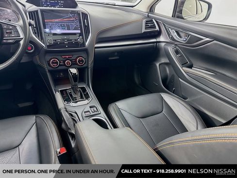 Used 2020 Subaru Crosstrek 2.0i Limited w/ Moonroof Package w/Navigation AWD/4WD image 25